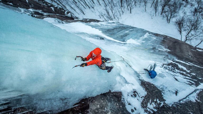 Munising Michigan Ice Climbing: A Thrilling Winter Adventure